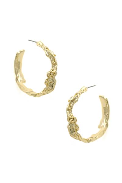 TEXTURED OPEN HOOP EARRING