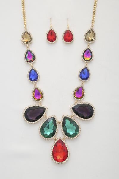 TEARDROP CRYSTAL NECKLACE