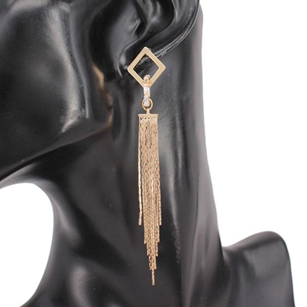 GEOMETRIC SHAPE DANGLE EARRING