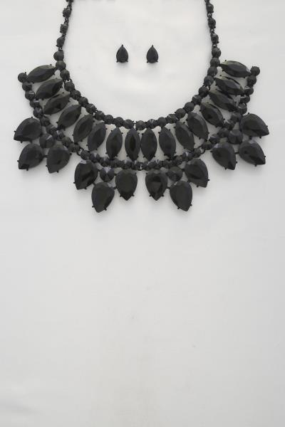 MARQUISE PATTERN RHINESTONE NECKLACE