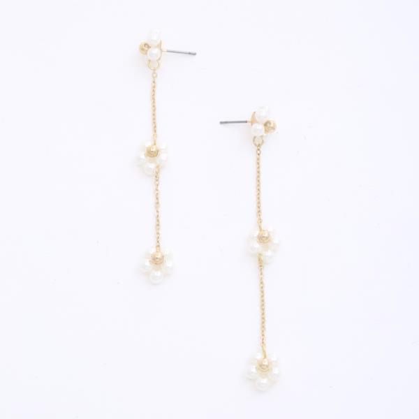 TRIPLE FLOWER METAL CHAIN EARRING
