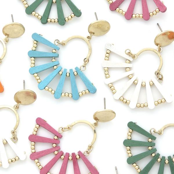 FAN METAL BEAD DANGLE EARRING