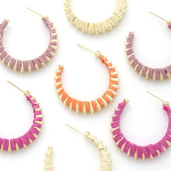 AFFIA WRAP METAL OPEN HOOP EARRING
