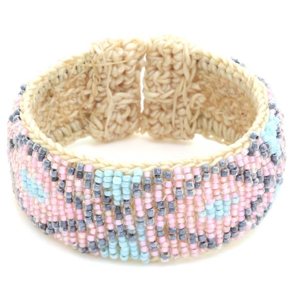 SEED BEAD BRACELET