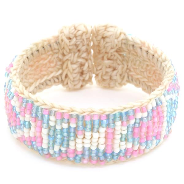 SEED BEAD BRACELET