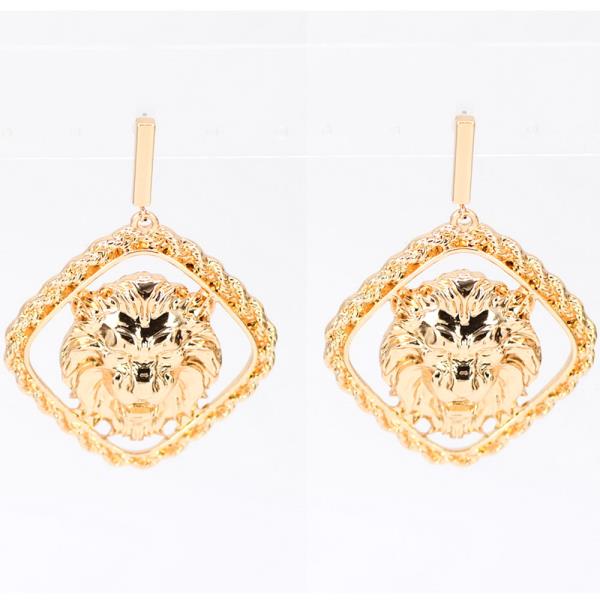 LION HEAD WITH DIAMOND EARRING