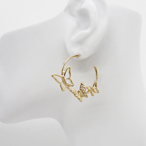 BUTTERFLY LINK OPEN HOOP EARRING