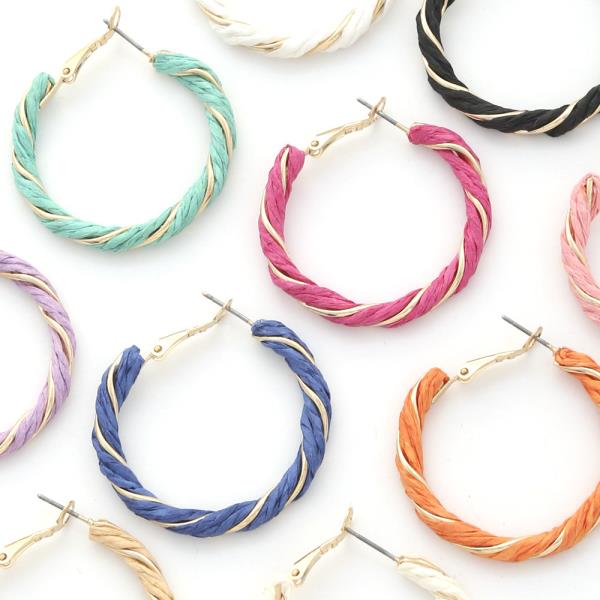 TWISTED RAFFIA METAL HOOP EARRING