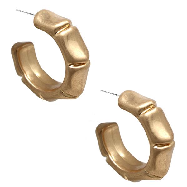 30MM BOLD HAMMERED HOOP EARRING