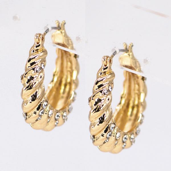 TWIST PIN CATCH EARRING