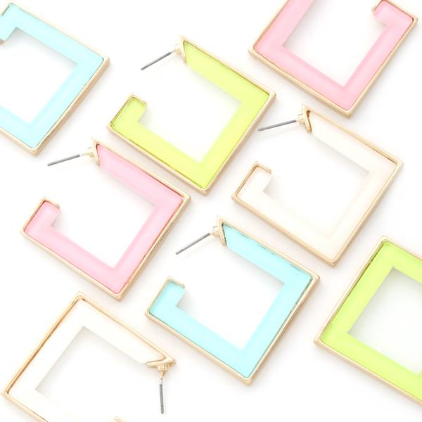 ACETATE METAL DIAMOND SHAPE EARRING