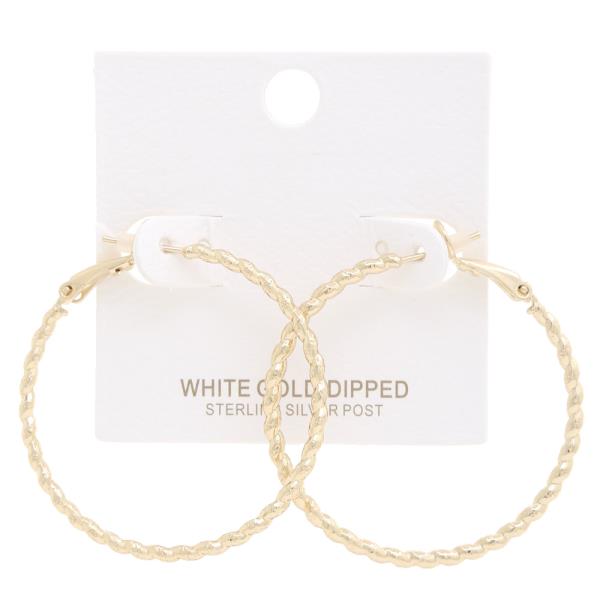 TWISTED METAL HOOP EARRING