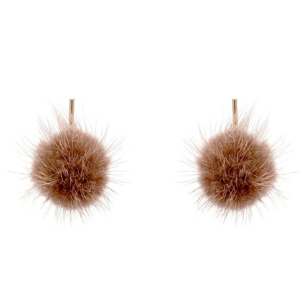 POM POM METAL BAR EARRING