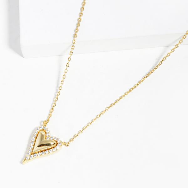GOLD DIPPED HEART PENDANT NECKLACE