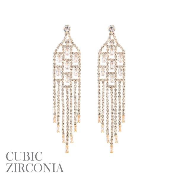 CHANDELIER EARRING