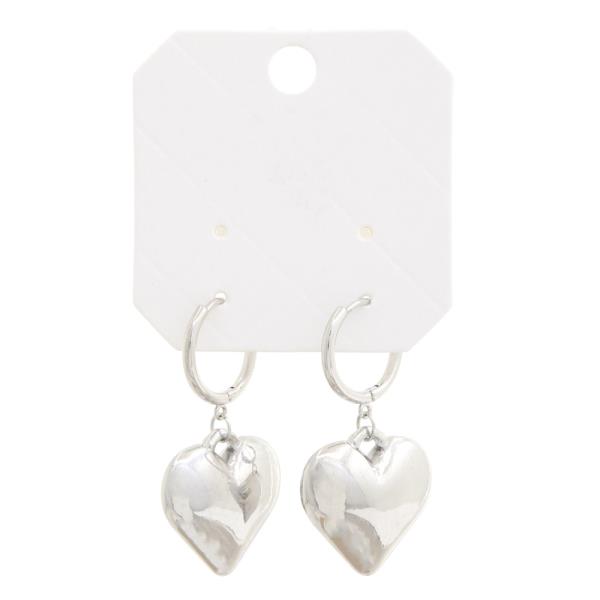PUFFY HEART HUGGIES EARRING