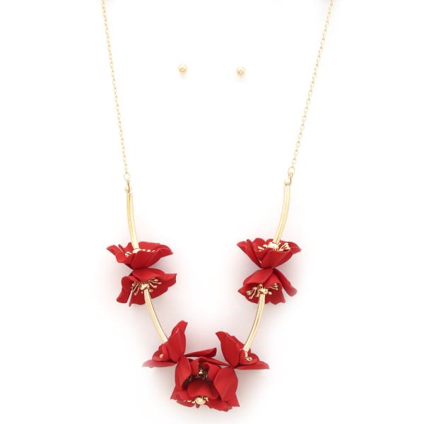 METAL FLOWER NECKLACE