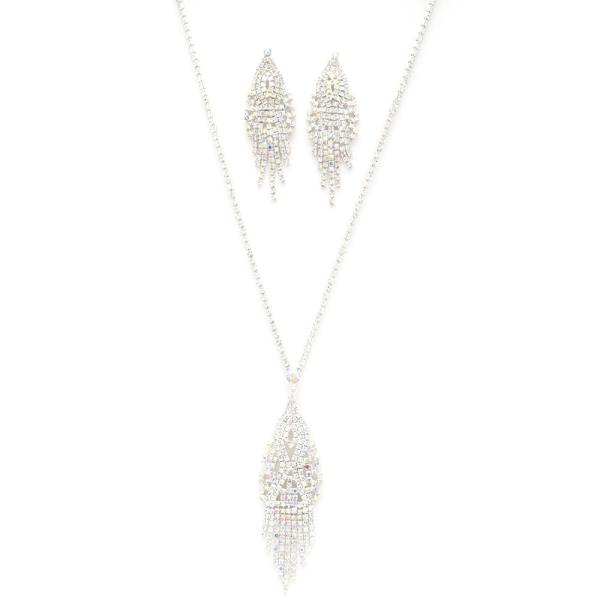 RHINESTONE NECKLACE