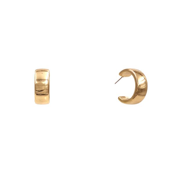 OPEN HOOP EARRING