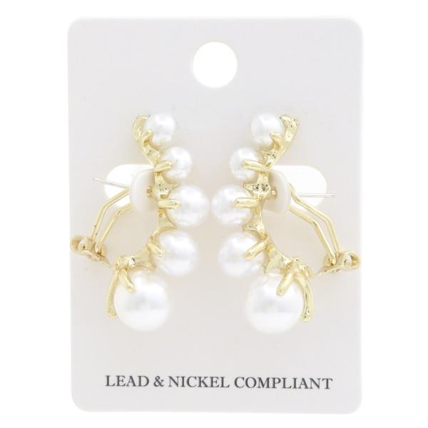 PEARL BEAD METAL EARRING
