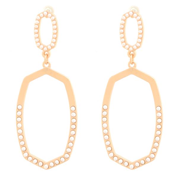 OPEN OVAL SHAPE PEARL DANGLE EARRING