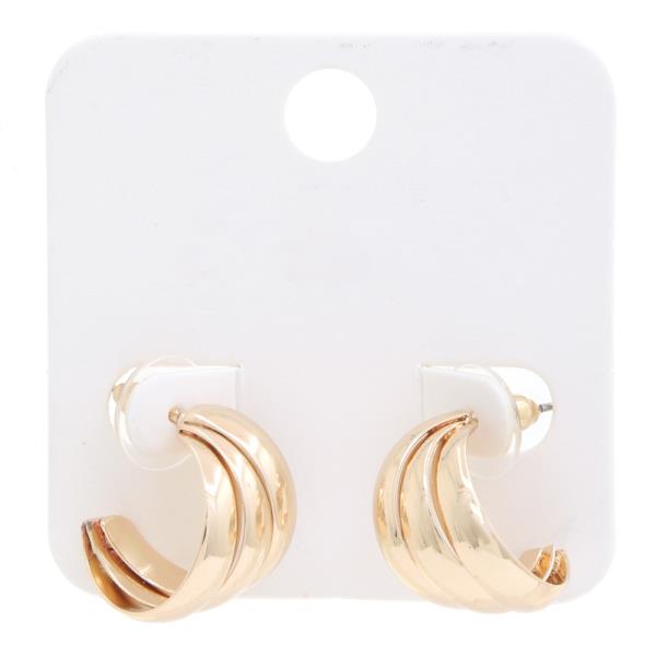 TRIPLE METAL EARRING