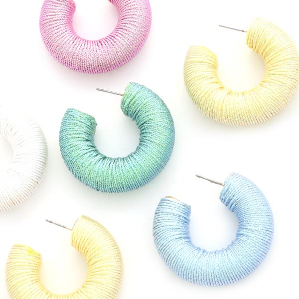 GLITTER THREAD HOOP EARRING