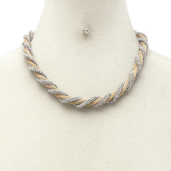 TWO TONE TWISTED NECKLACE