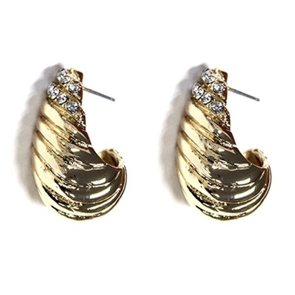 LINED CURVE TEARDROP RHINESTONE METAL EARRING