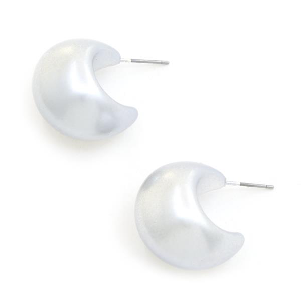 PEARLIZED PUFFY OPEN HOOP EARRING