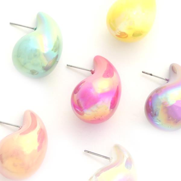 CHUNKY TEARDROP STUD EARRING
