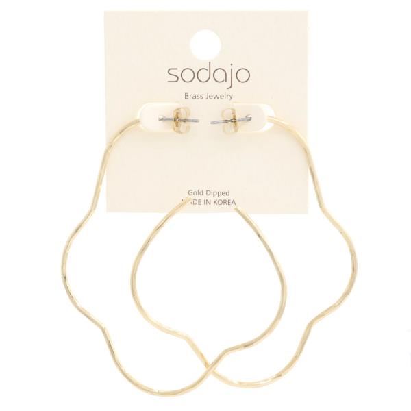 SODAJO FLOWER SHAPE GOLD DIPPED EARRING
