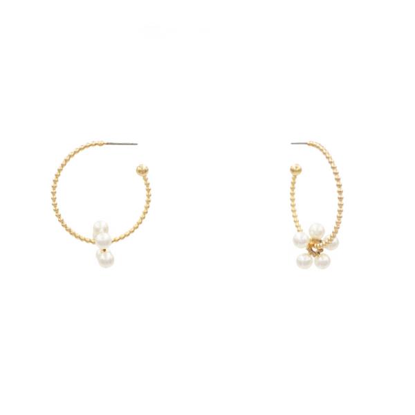 PEARL FLOWER OPEN HOOP EARRING