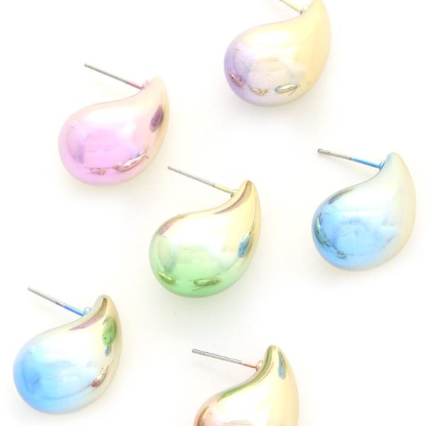 TWO TONE TEARDROP DOME EARRING