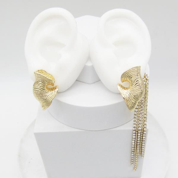 RUFFLE METAL RHINESTONE CHAIN METAL EARRING