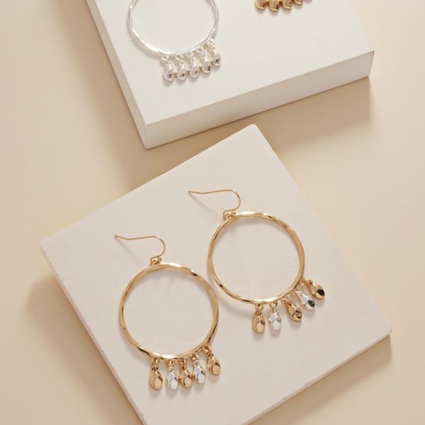 METAL ROUND DANGLE EARRING