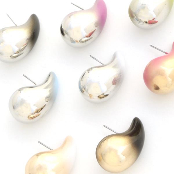 TWO TONE TEARDROP DOME EARRING