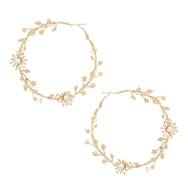 SDJ FLOWER LEAF METAL HOOP EARRING