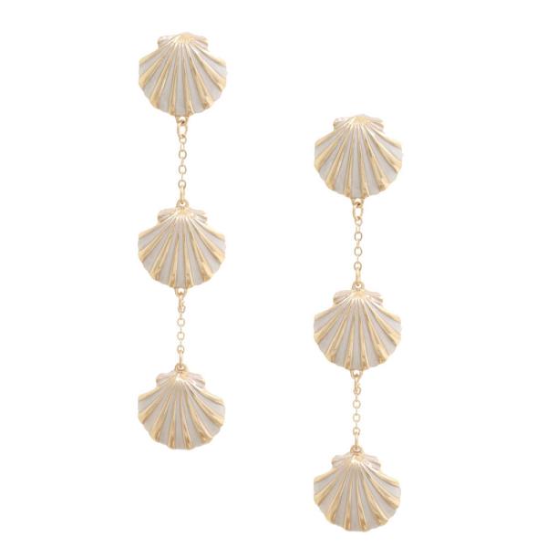 SDJ TRIPLE SEASHELL DANGLE EARRING