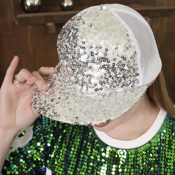 HALF SEQUIN FASHION CAP