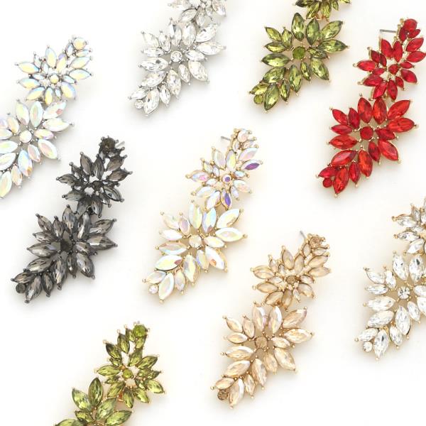 FLOWER SHAPE RHINESTONE EARRING