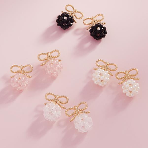BOW SHAPED METAL TEXTURED EARRING