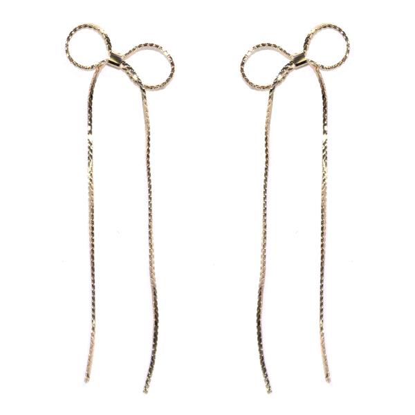 METAL RIBBON BOW POST EARRING