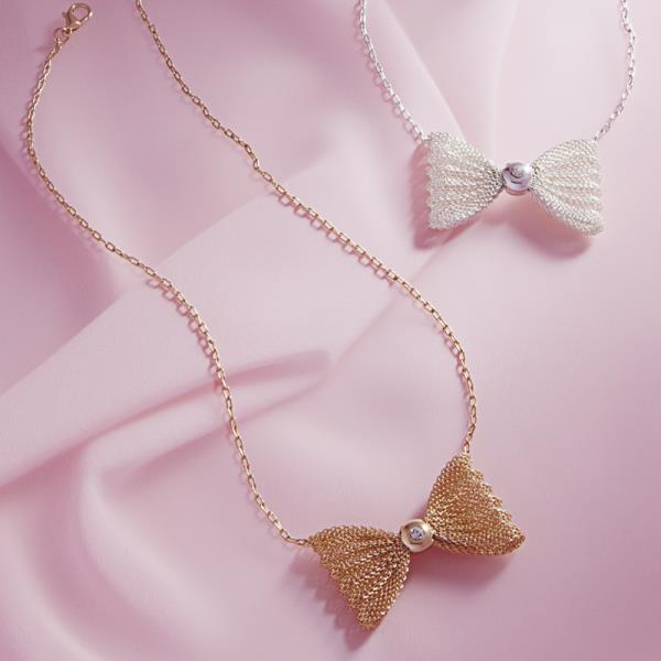 BOW SHAPED METAL SHORT NECKLACE