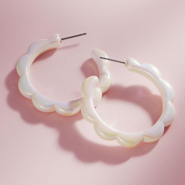 FLOWER SHAPED IRIDESCENT ACRYLIC HOOP EARRING