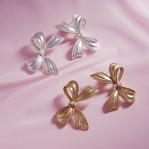 BOW SHAPED METAL POST EARRING