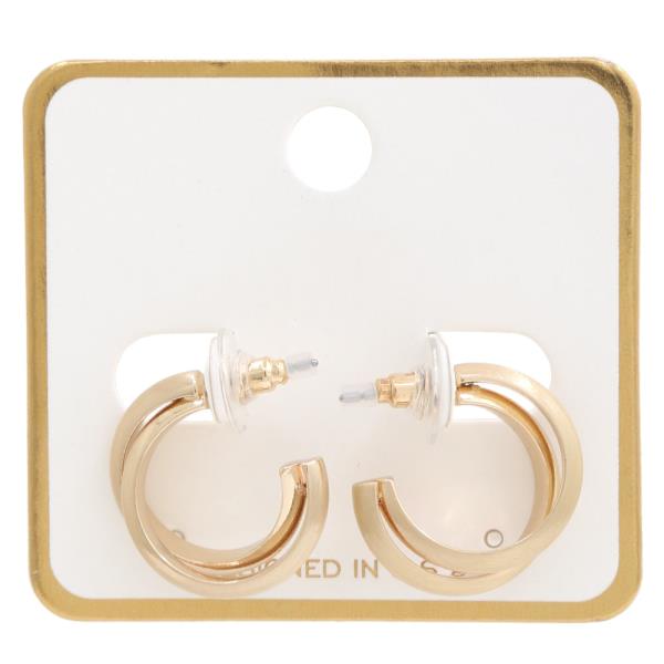 METAL HOOP EARRINGS