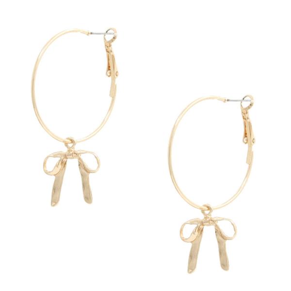 METAL HOOP RIBBON BOW DANGLE EARRING