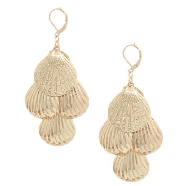 SEASHELL METAL DANGLE EARRING