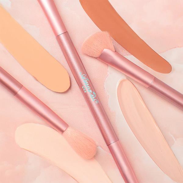 CLOUD BLUR CONCEALER BRUSH